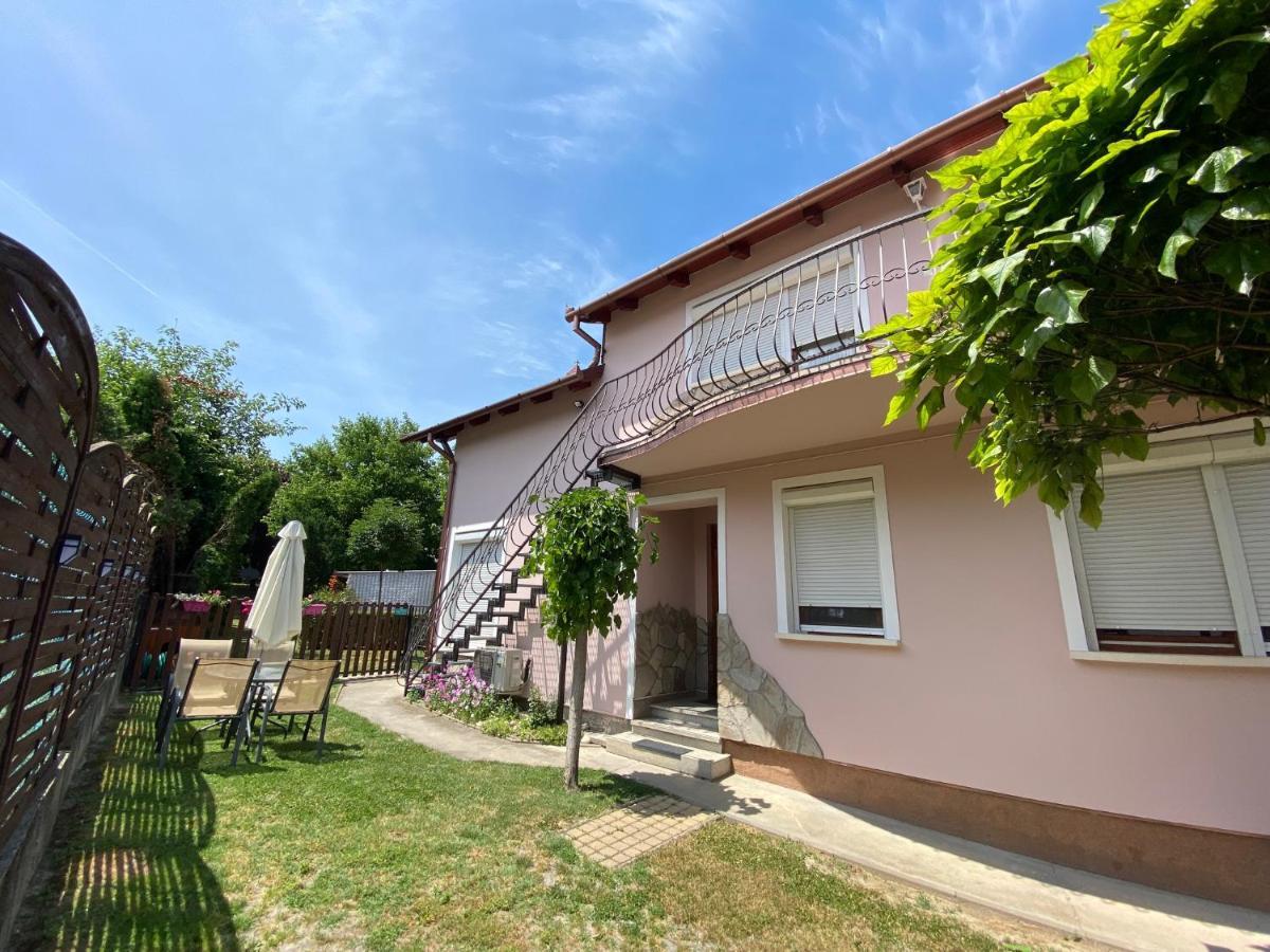 Do-Ti Apartmanház Balatonlelle Exterior foto